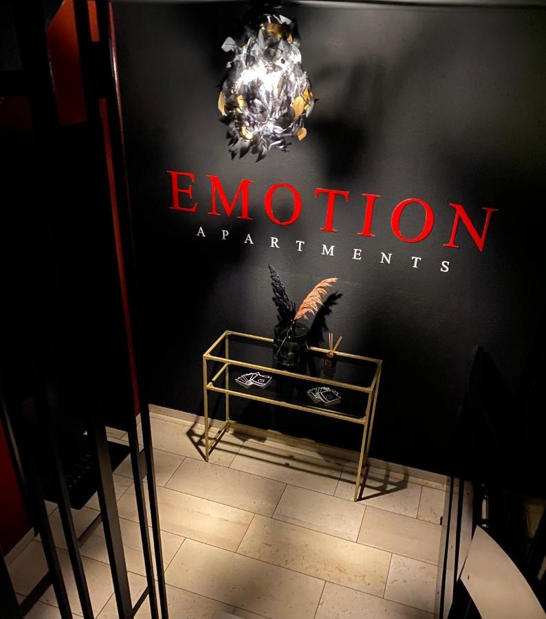 Erwachsenenhotel Bdsm Apartment Hotel Emotion Apartments Mit Privater Sauna فولثو المظهر الخارجي الصورة